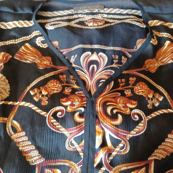 ⭐️ 2 for $20 | Suzy Shier | Stunning Bohemian Style Sheer Boxy Top - Picture 6 of 7